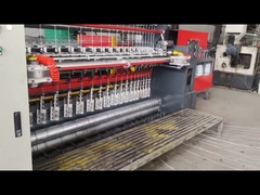 Espaço fixo 75mm 220v de Machine Line Wire da cerca do nó de Mesh Width 2440mm