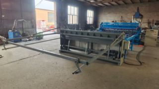 Máquina automática de soldagem de painel de malha de arame com cisalhamento