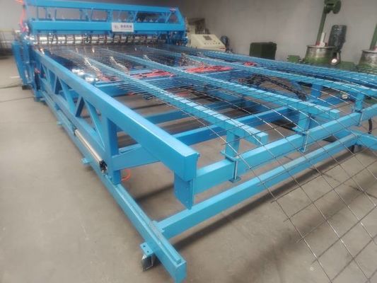 Fio soldado 2.4m Mesh Machine Capacity da altura do rolo 300 Rolls pelo dia